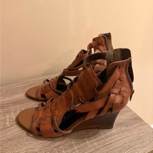 Women's Carlos Santana Brown Wedge Sandals